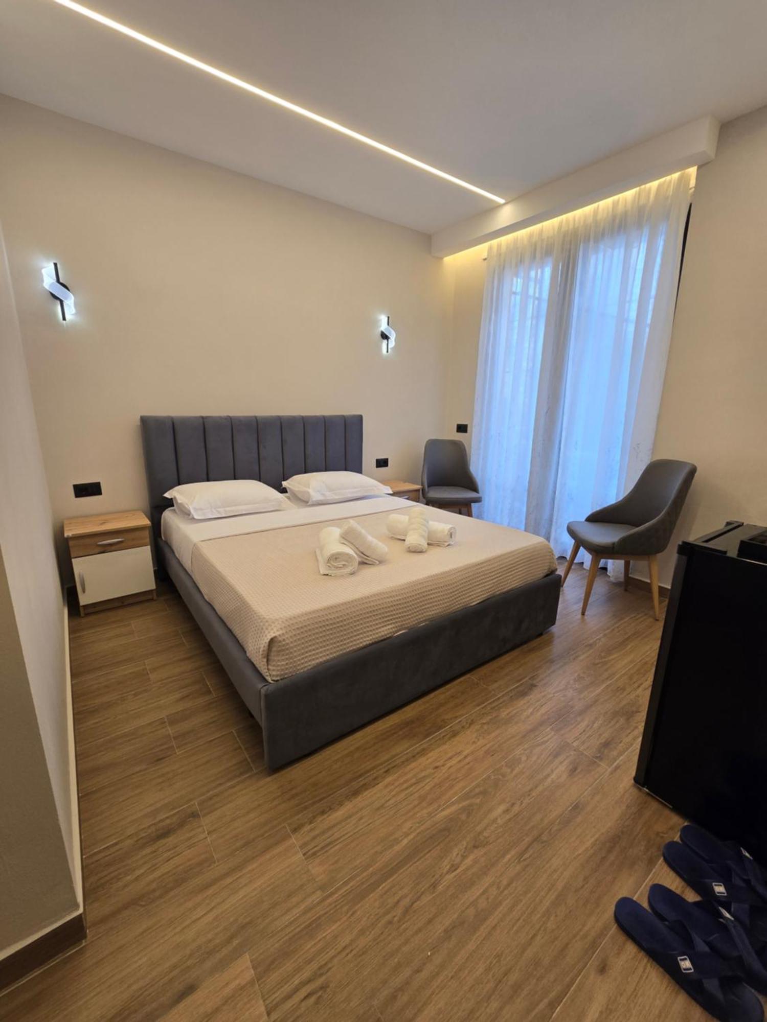 Villa Olympia Дуррес Экстерьер фото
